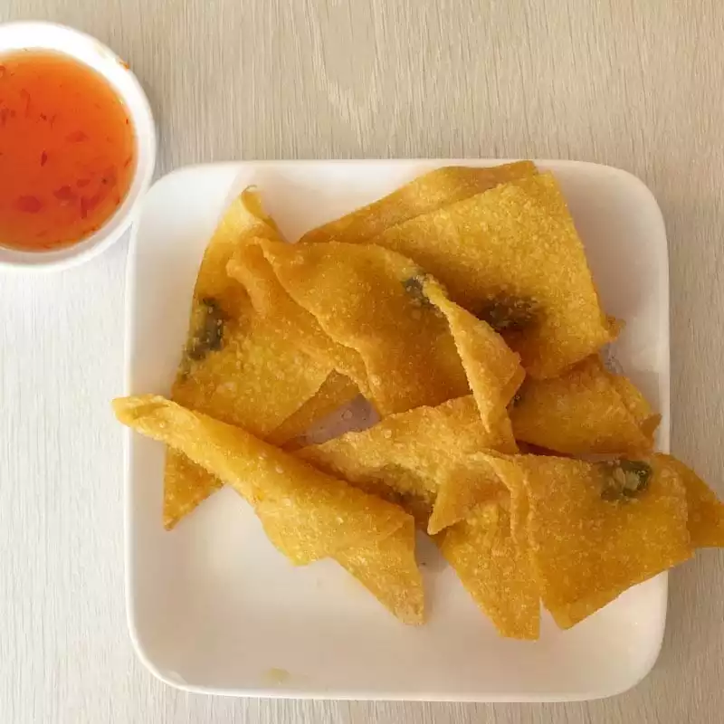 Fried Wontons (8 pcs)